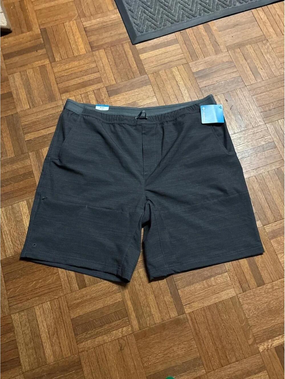 NWT Columbia Omni Hade Shorts